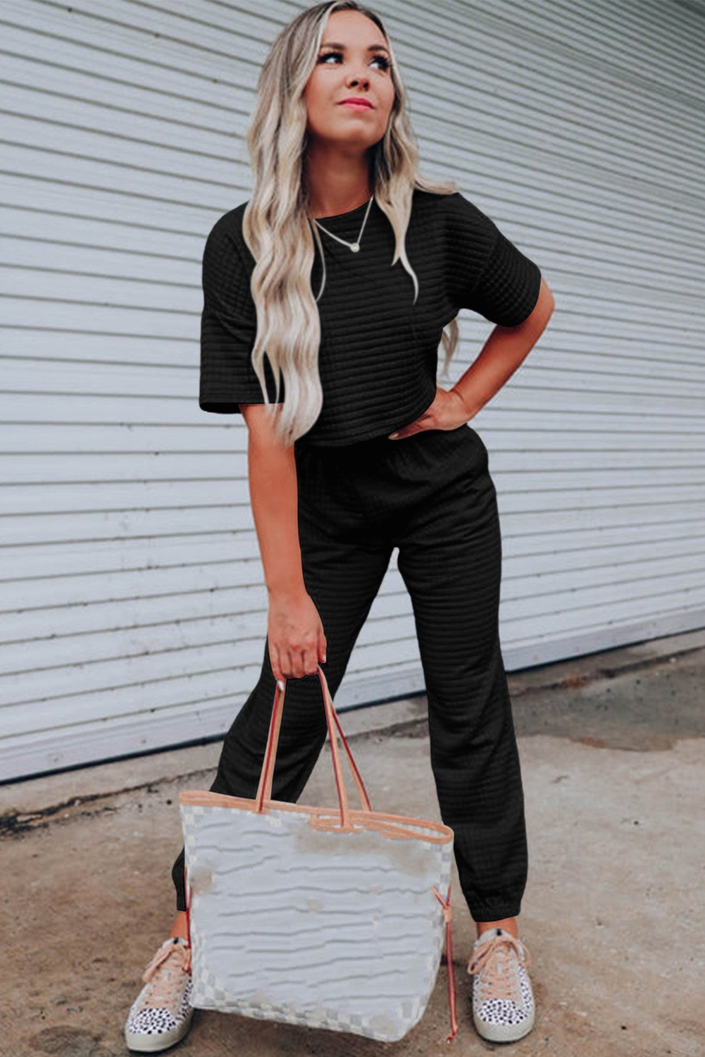 Black Textured Cropped Tee and Jogger Pants Set