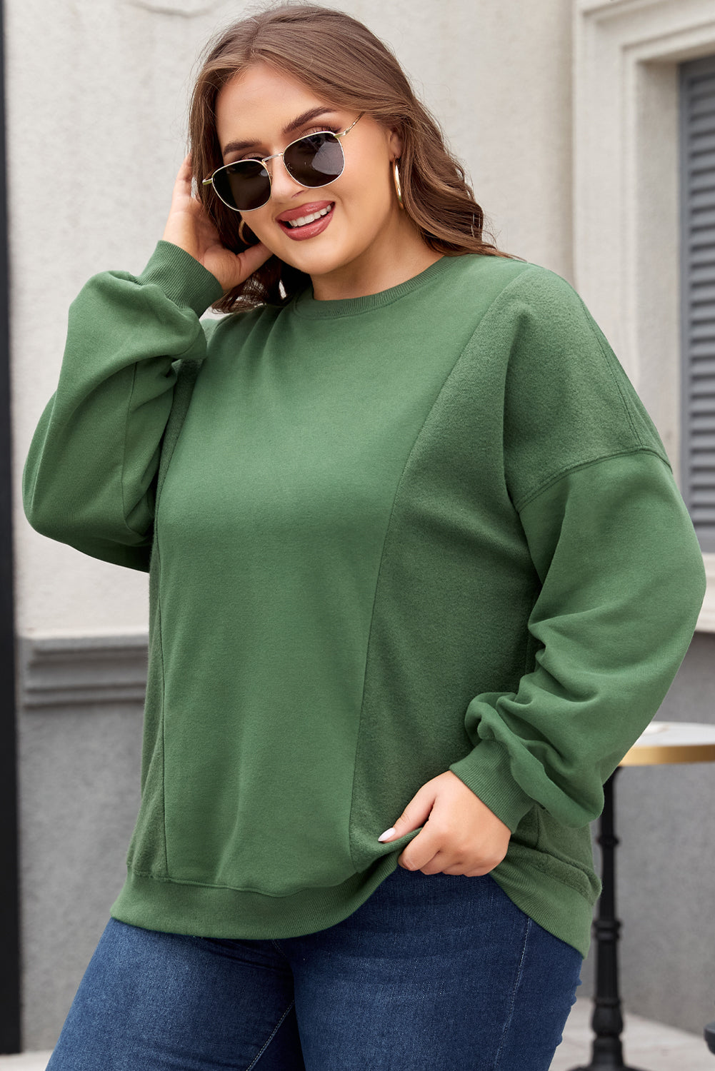 Blackish Green Loose Patchwork Crewneck Plus Size Sweatshirt