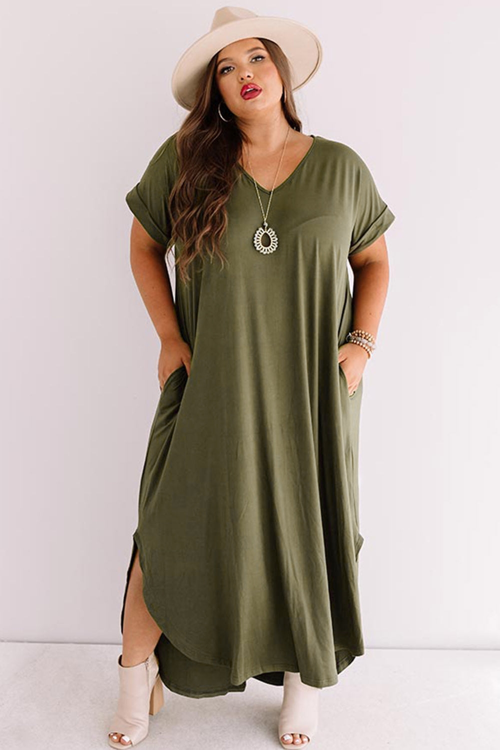 Green V Neck Rolled Cuffs Plus Size Maxi Dress