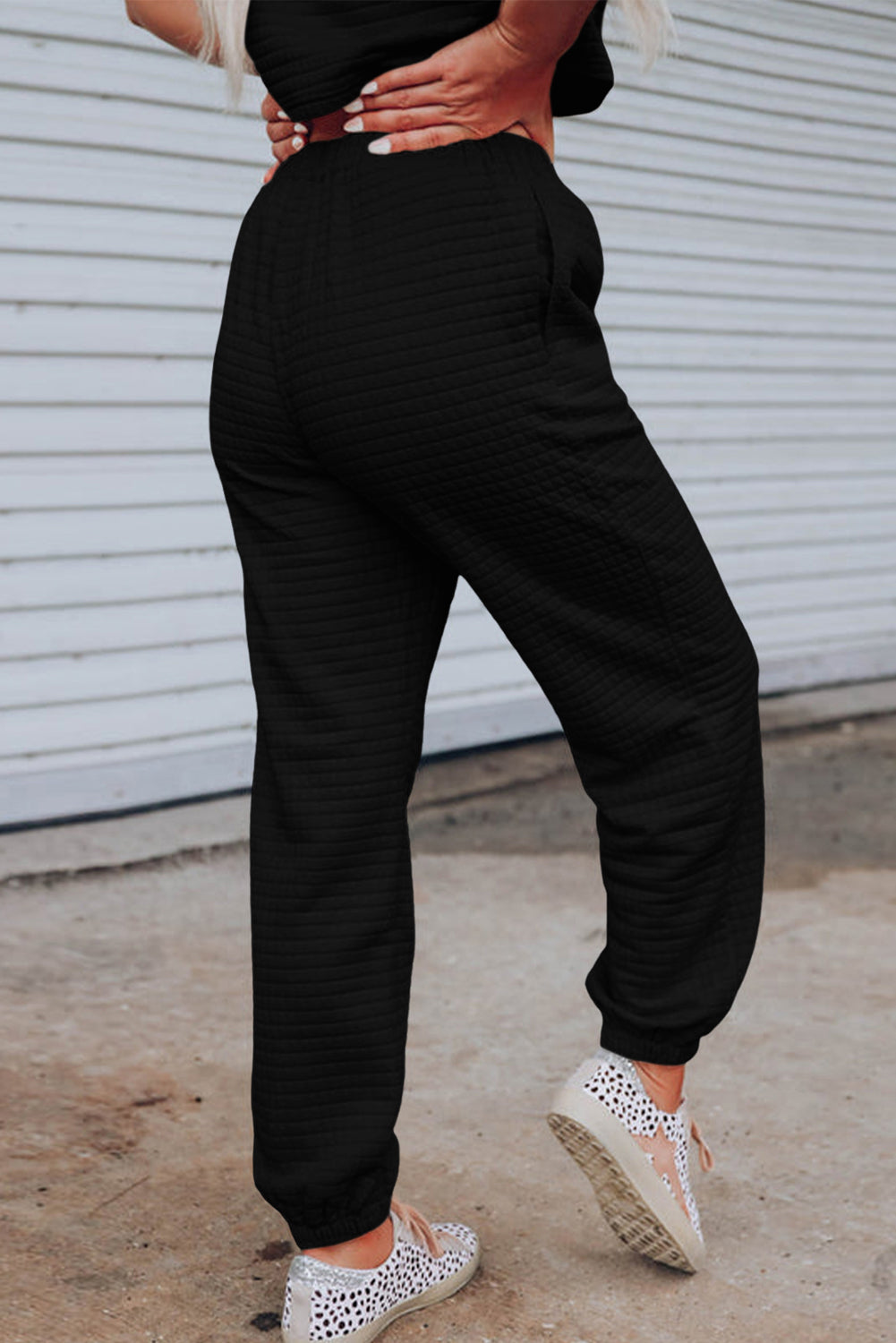 Black Textured Cropped Tee and Jogger Pants Set