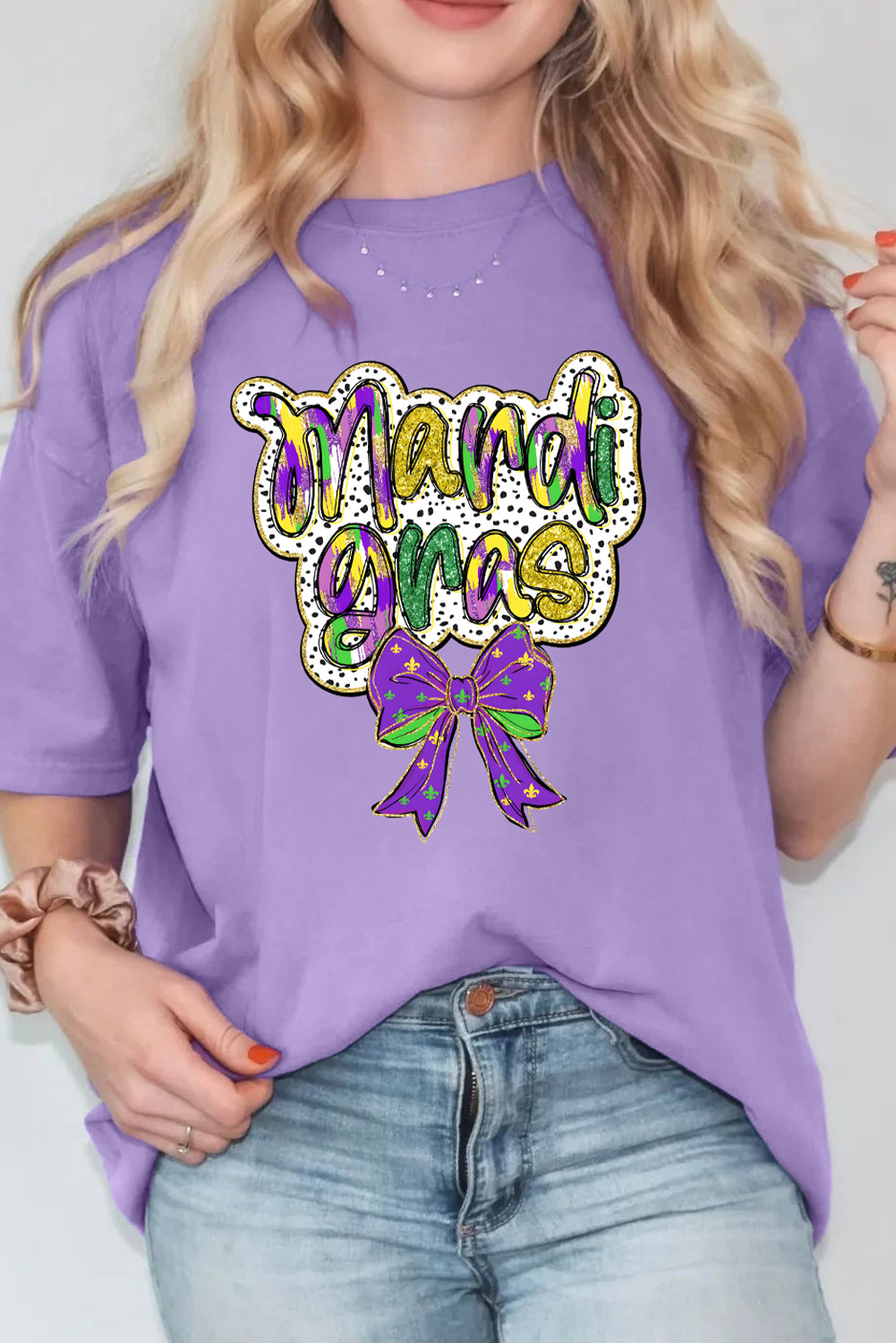 Wisteria mardi gras Bow Graphic Crewneck Holiday T Shirt