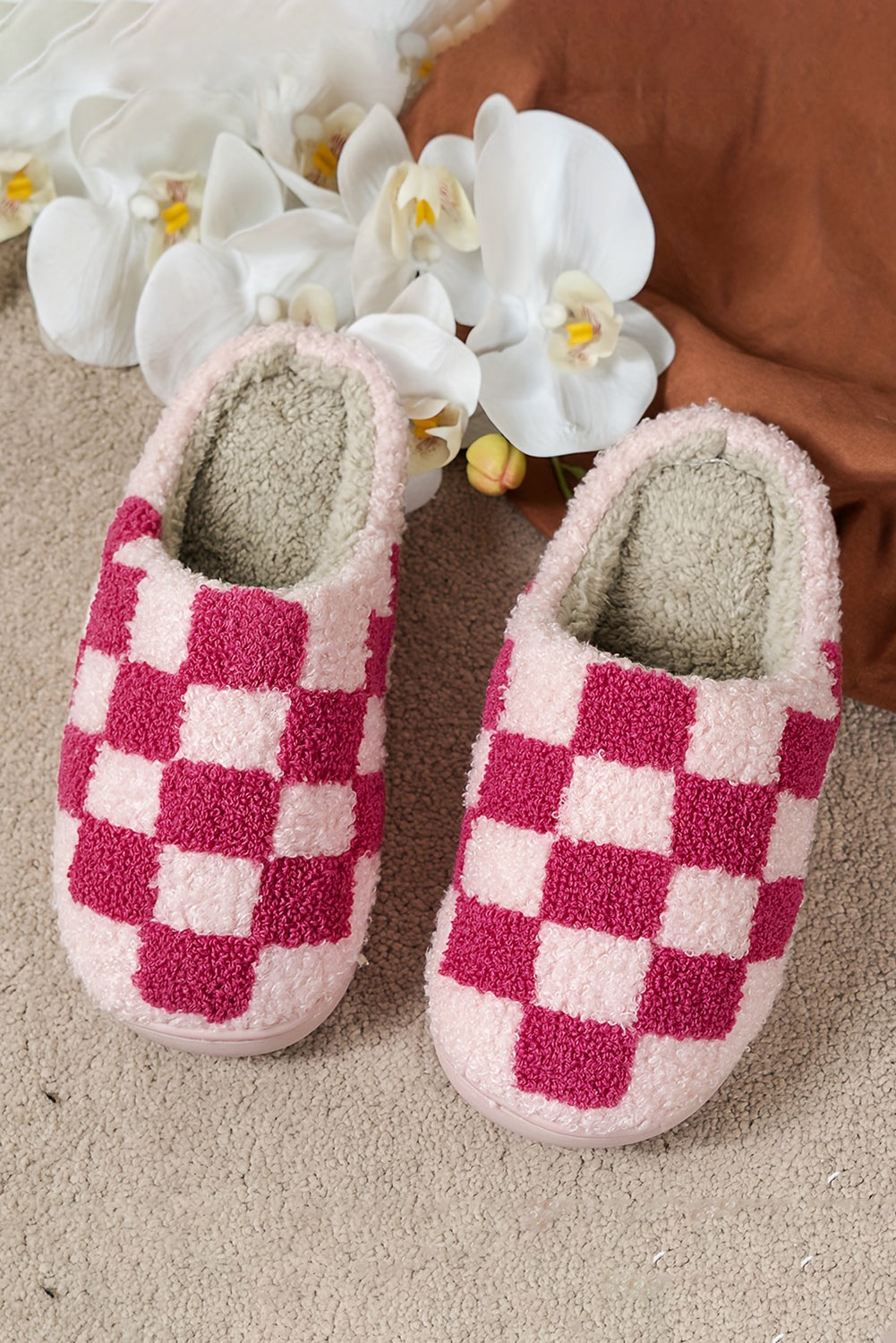 Black Checkered Print Fuzzy Slip On Winter Slippers